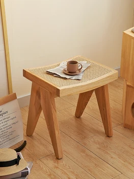 Оригинальный деревянный квадратный табурет, обеденный стул, табурет для переодевания обуви из массива дерева для взрослых, плетеный стул со спинкой из ротанга, ins 18