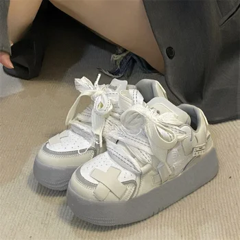 Повседневная спортивная обувь на платформе, Женские кроссовки Kawaii на плоской подошве, Винтажная Корейская вулканизированная обувь Harajuku 19